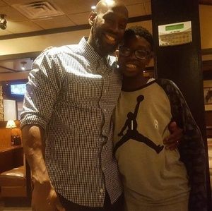 Meet your Posher, Lawrence